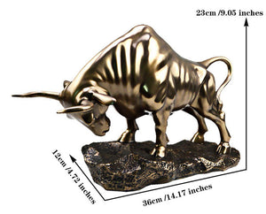 La sculpture en bronze du taureau - 2