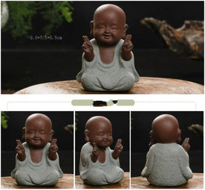 Statuette petit moine bouddhiste art deco