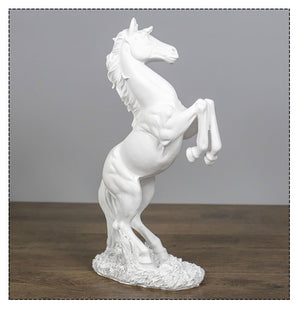 Statuette cheval cabré