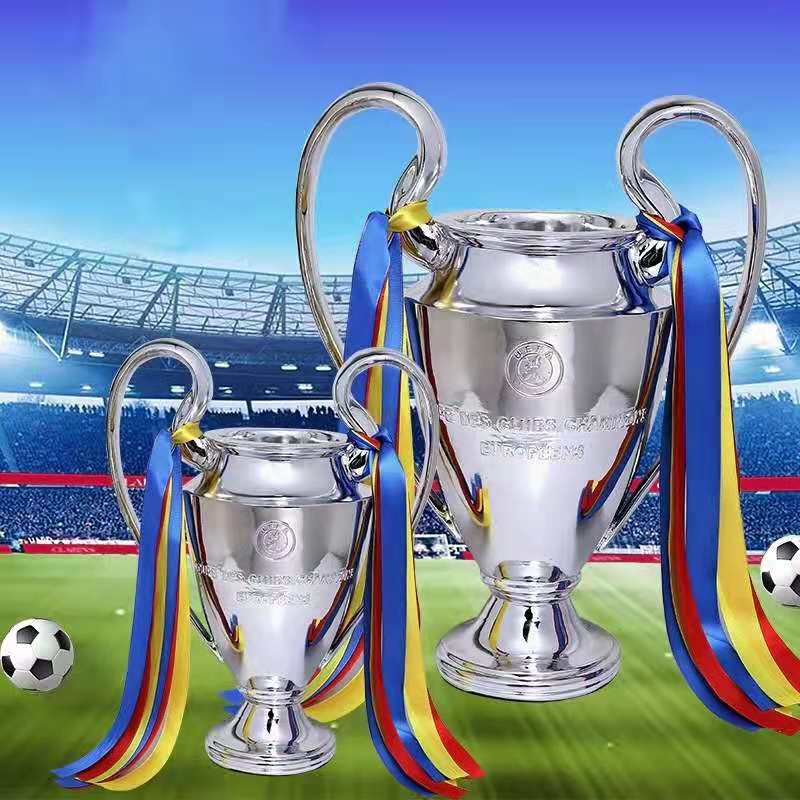 trophée de la ligue des champions, trophy of the UEFA champ…