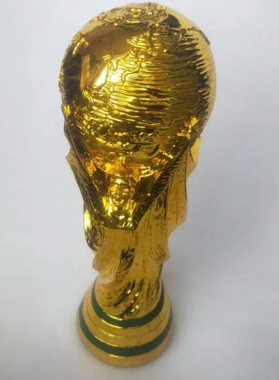 Réplique coupe de monde , trophée de football Fifa 2022 Qatar
