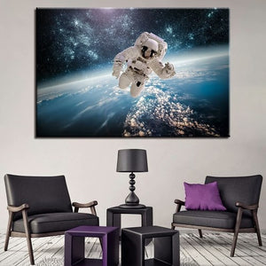Poster l'astronaute en orbite
